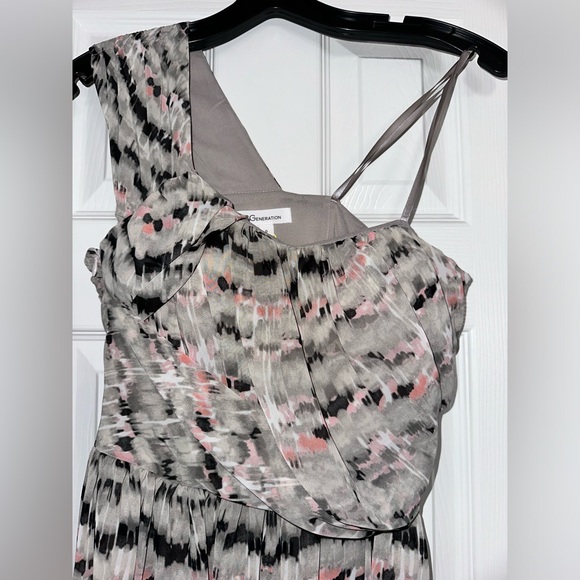 BRAND NEW with tags. NWT BCBG One shoulder twist, dress bubble 0 black gray pink - Picture 5 of 7